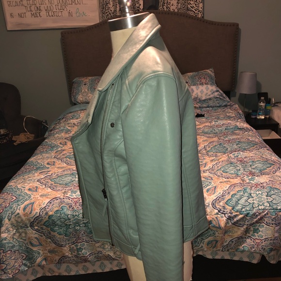 Aqua blue faux leather jacket - Picture 2 of 3